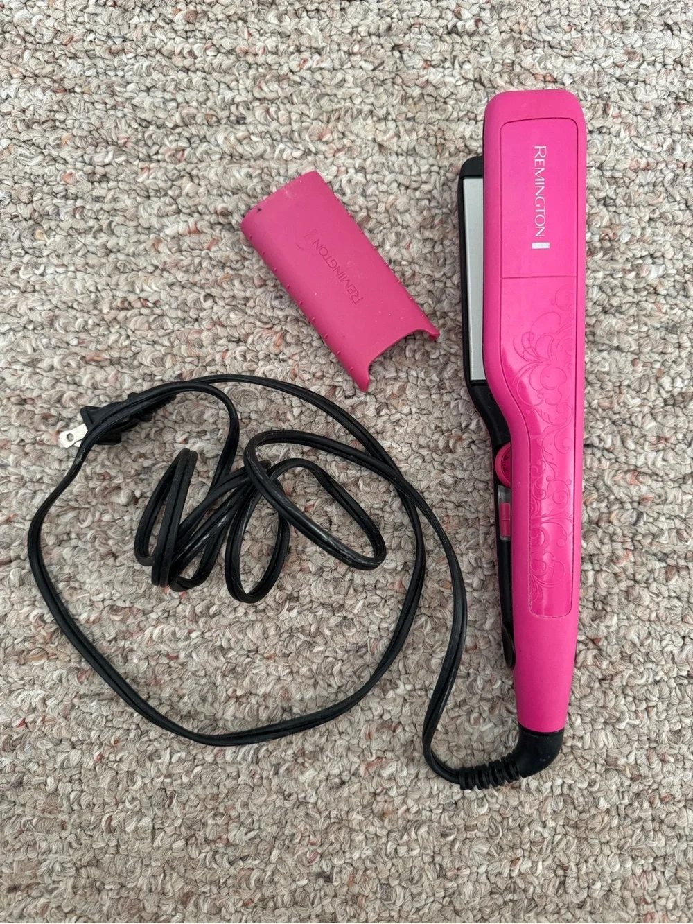 Remington Hot Pink Flat Iron Hair Straightener